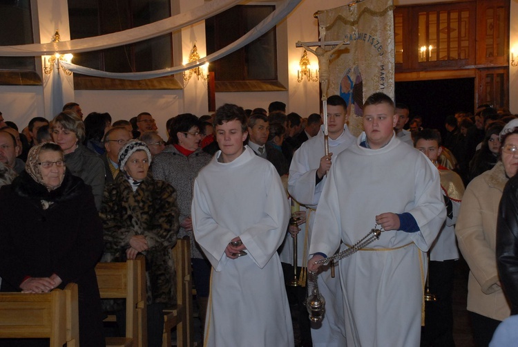 Nawiedzenie w Długołęce - Świerkli