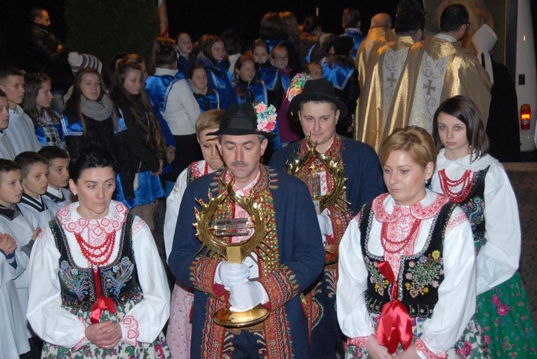 Nawiedzenie w Długołęce - Świerkli