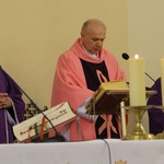 Nauczyciele i wychowawcy na dniu skupienia