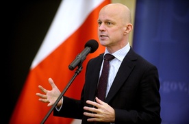 Budżet na 2015 r. znowelizowany. Deficyt podniesiony