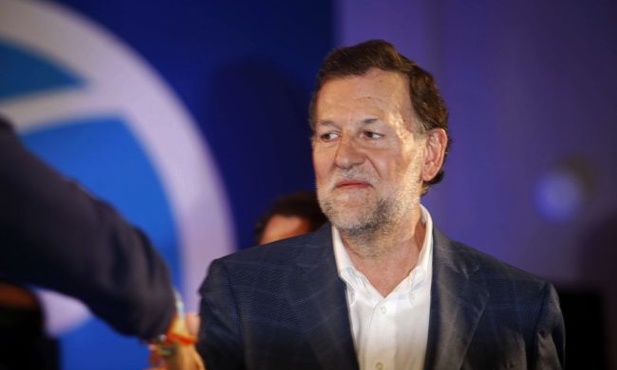 Premier uderzony pięścią przez 17-latka