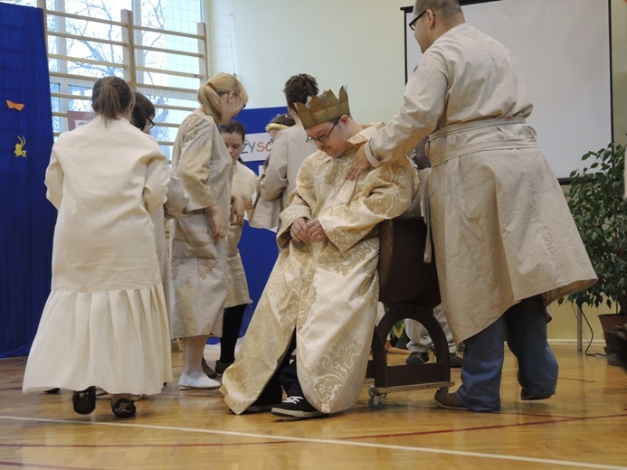 "Kuloodporni" i Teatr Grodzki w bielskim Gimnazjum nr 13