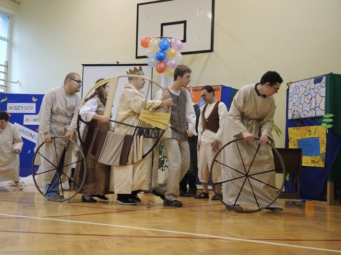 "Kuloodporni" i Teatr Grodzki w bielskim Gimnazjum nr 13