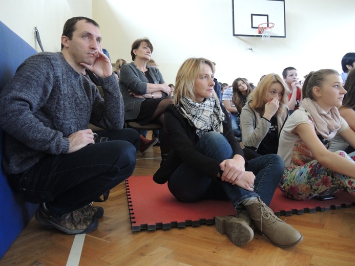 "Kuloodporni" i Teatr Grodzki w bielskim Gimnazjum nr 13