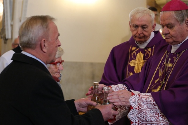 Otwarcie Bramy Miłosierdzia w Andrychowie