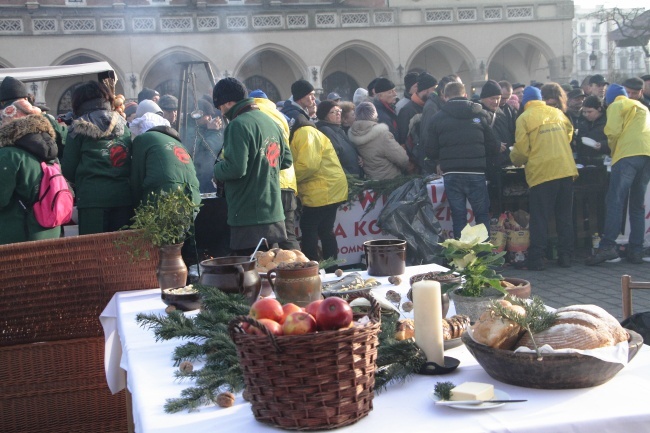 19. Wigilia dla potrzebujących na Rynku Głównym