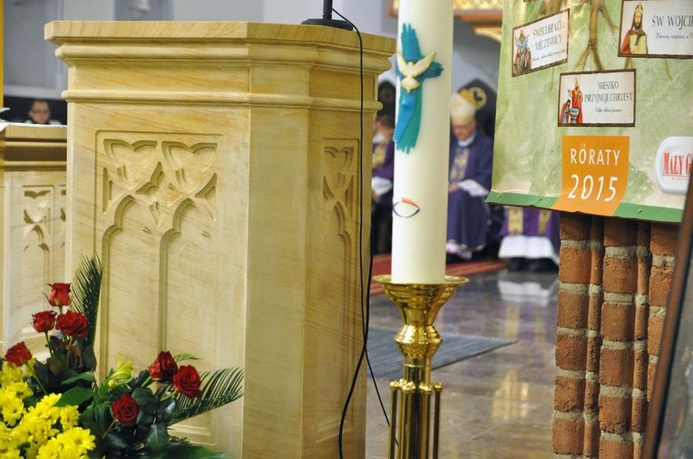 Poświęcenie ołtarza w katedrze