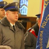 Wizerunek policjanta w ostatnich 25 latach bardzo się zmienił