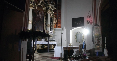 Roraty w "dużym kościele"