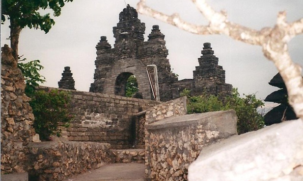 Indonezja: Boże Narodzenie w cieniu zamachów