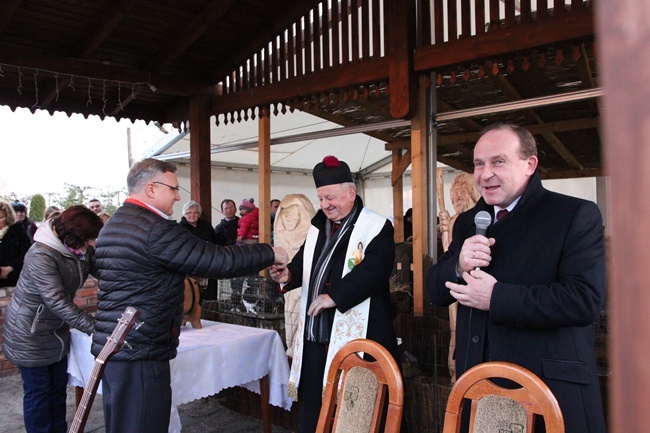 Kolędowanie i wino św. Jana