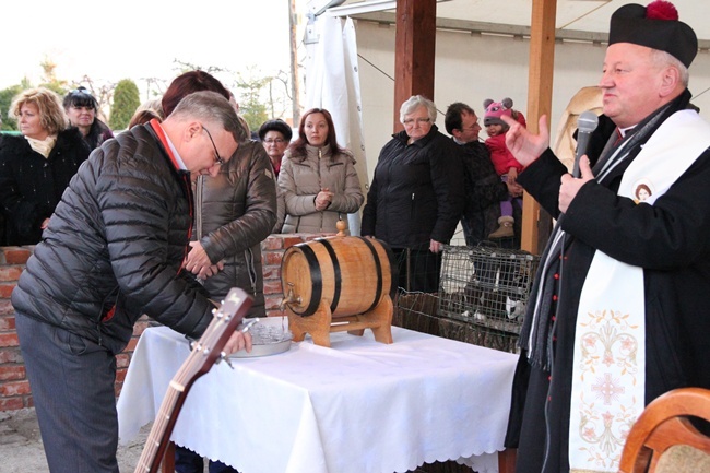 Kolędowanie i wino św. Jana