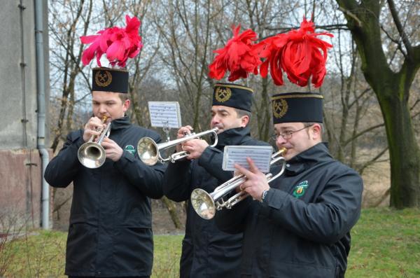 Odsłonięcie tablicy upamiętniającej ofiary TG