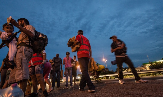 Austria odsyła setki migrantów do Słowenii