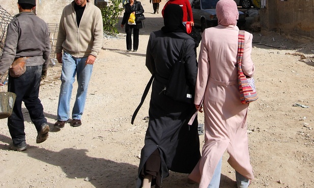 Po zamieszkach na Korsyce Kościół apeluje o spokój i rozwagę 