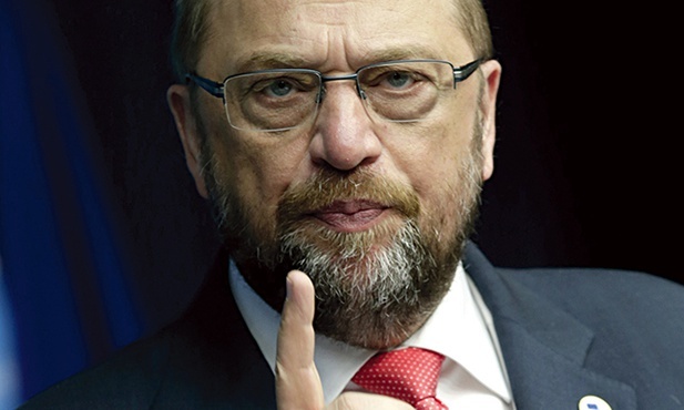 Martin Schulz, przewodniczący Parlamentu Europejskiego, jest ikoną unijnej poprawności politycznej. To Schulz miał czelność upominać Viktora Orbana, gdy ten powoływał się na wartości chrześcijańskie. To Schulz również pogroził palcem nowym polskim władzom, oskarżając je o dokonanie... zamachu stanu