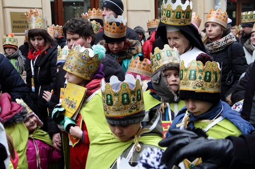 Krakowski Orszak Trzech Króli 2016 - człony niebieski i zielony