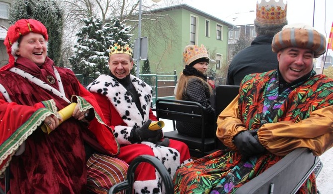 Wychodzimy ogłosić światu narodzenie Jezusa