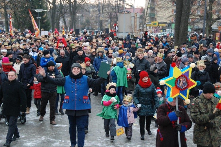 Orszak Trzech Króli w Nowej Dębie 