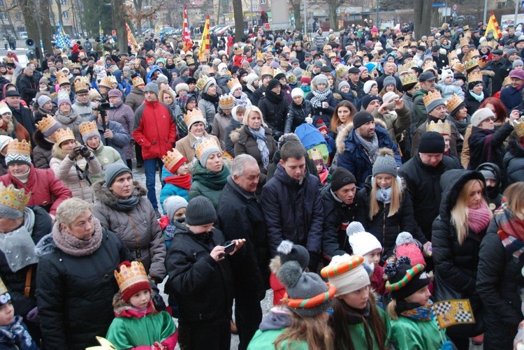 Orszak Trzech Króli w Nowej Dębie 