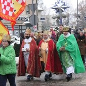 Z syryjskim królem i orkiestrą dętą