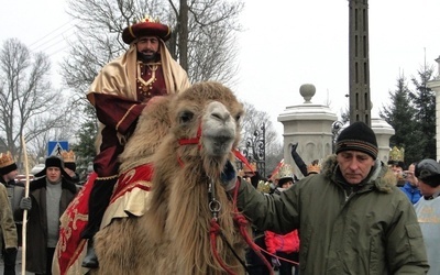 Królowie do szymanowskiego Betlejem jechali na wielbłądach