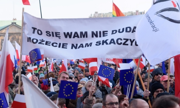 KOD manifestuje