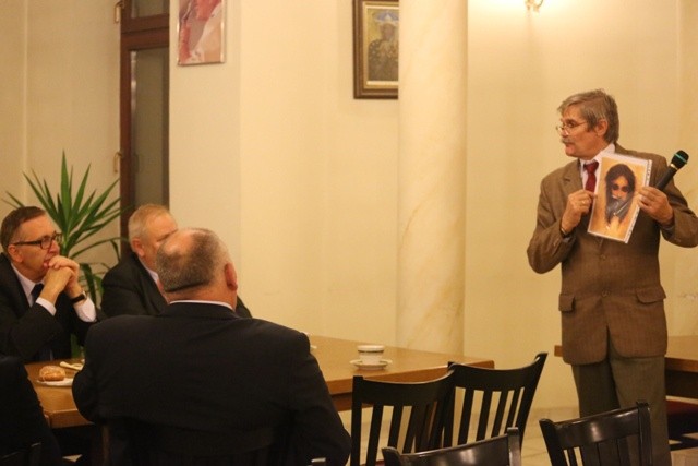 Z politykami - o Całunie Turyńskim