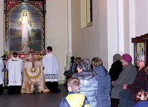 Nabożeństwo przed obrazem Jezusa Miłosiernego