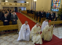 Noworoczne spotkanie nadzwyczajnych szafarzy Komunii Świętej rozpoczęła Msza św. w seminaryjnej kaplicy
