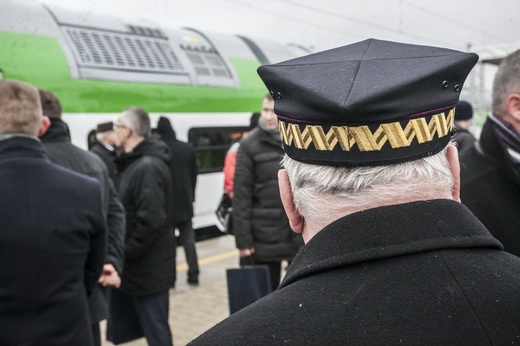 Nowe piętrusy od PESY