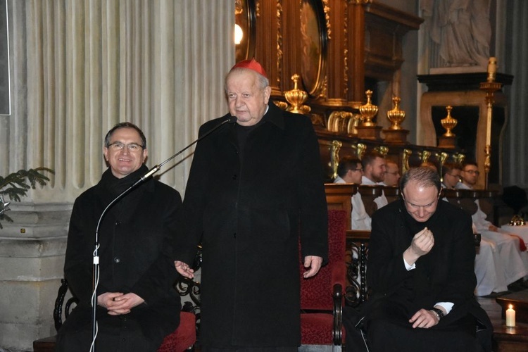 Kolędowanie z kardynałem 2016