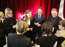 Spotkanie biskupa Andrzeja Jeża z nauczycielami