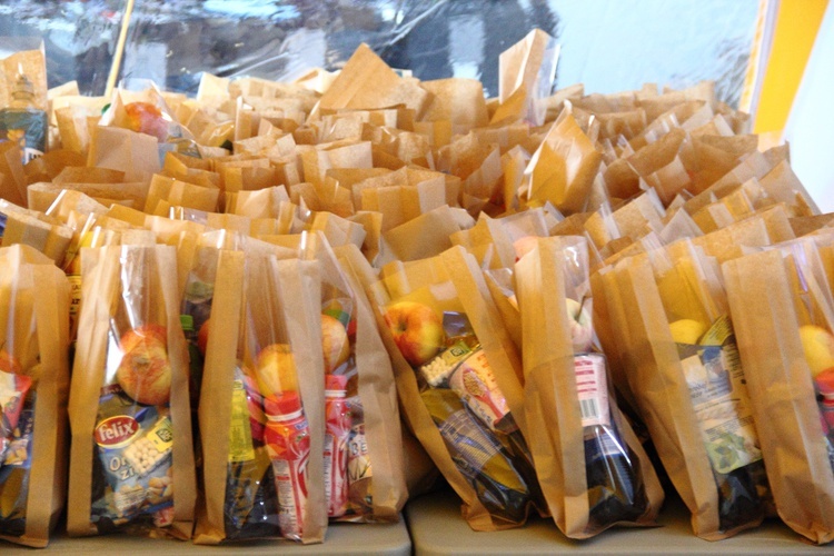 Prezentacja pakietów żywieniowych na ŚDM