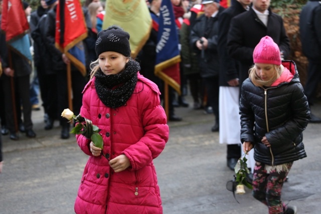 Ostatnie pożegnanie śp. ks. kan. Karola Psurka