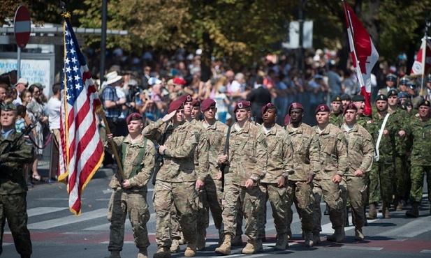 Brytyjczycy chcą wojsk NATO w Europie Wschodniej