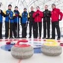 Drużyny Śląskiego Klubu Curlingowego. Od lewej: Kretes i Marlex Team 