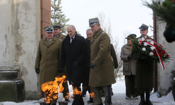 Macierewicz chwali Powstańców Styczniowych