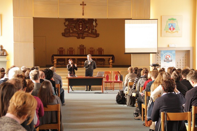 Konferencja „Rodzice nastolatków w akcji"