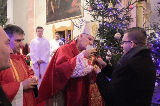 Wrócili, chociaż są w niebie