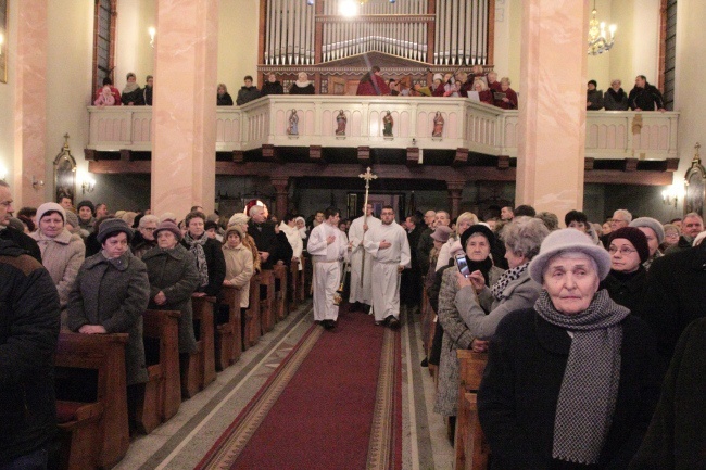 Wrócili, chociaż są w niebie