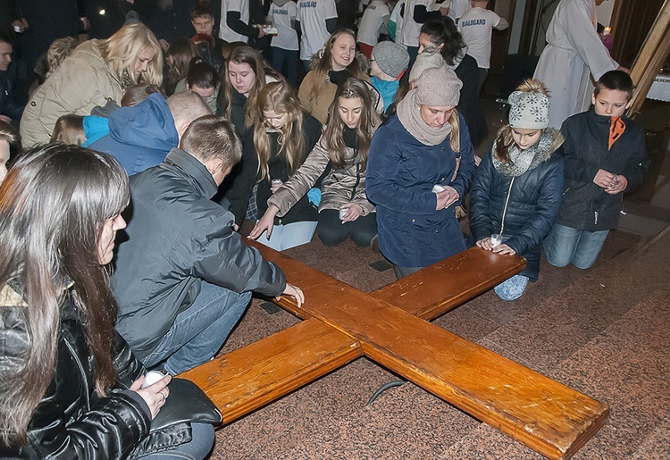 Symbole ŚDM w Białogardzie