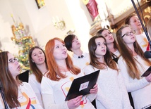 Zespół wokalny reprezentował 11 parafii dekanatu