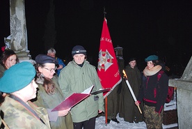 Apel poległych na rozwadowskim cmentarzu