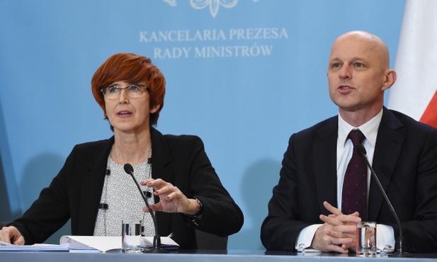 Komitet Stały rządu przyjął projekt programu 500 +