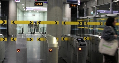 Do wzrostu sprzedaży biletów przyczyniło się uruchomienie drugiej linii metra