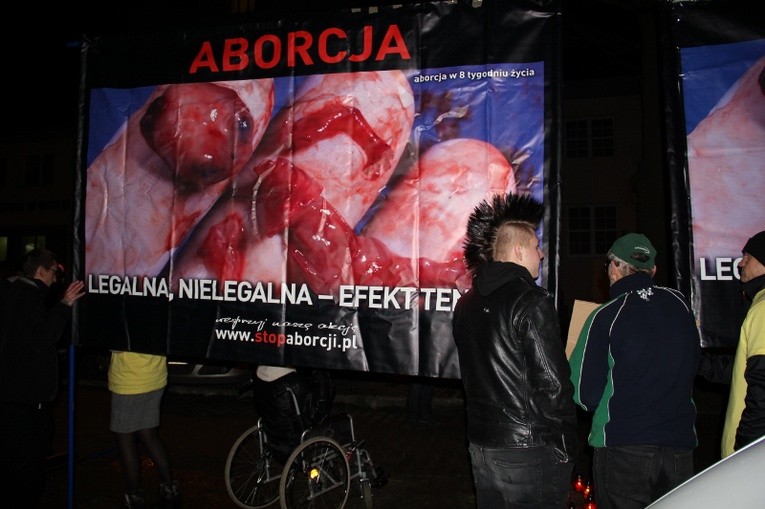 Pikieta antyaborcyjna w Rudzie Śl.
