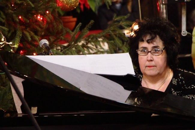 Koncert "Kolędy do nieba" 2016