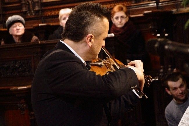 Koncert "Kolędy do nieba" 2016