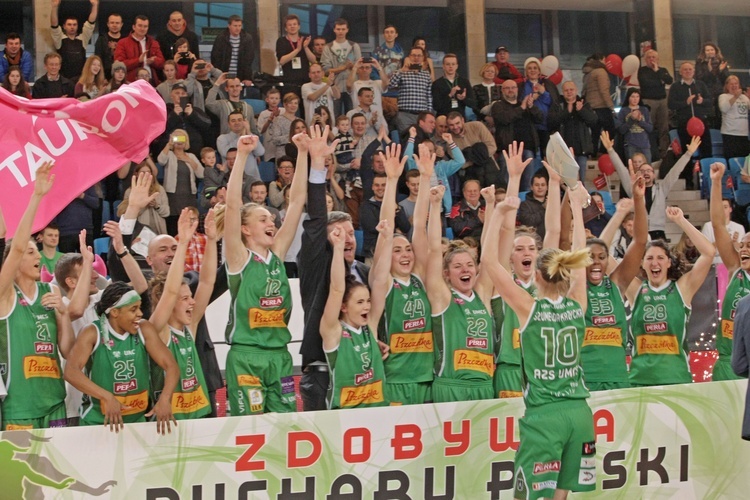 Lubelskie koszykarki po raz pierwszy w historii zdobyły Puchar Polski